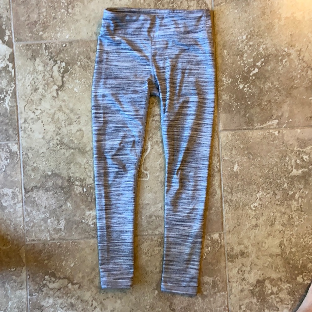 Girls active wear pants. Size 5